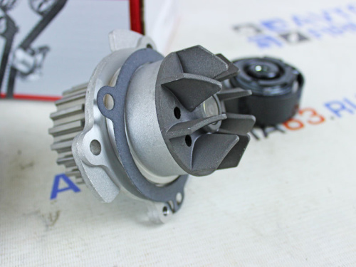 Комплект ремня ГРМ с роликом и помпой для а/м 2190-2191 (FL), 8 кл, GATES (KP15670XS) в интернет-магазине avtofirma63.ru 