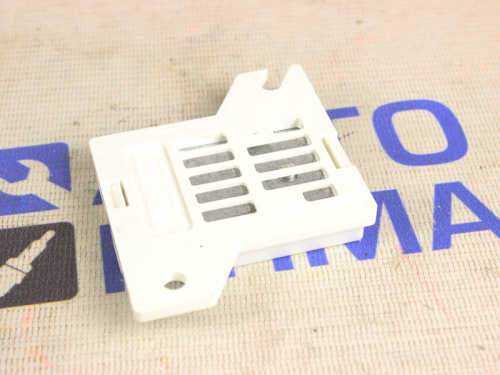 Реле регулятор напряжения 83.3702 (аналог 121.3702) для генератора на ВАЗ 2101.