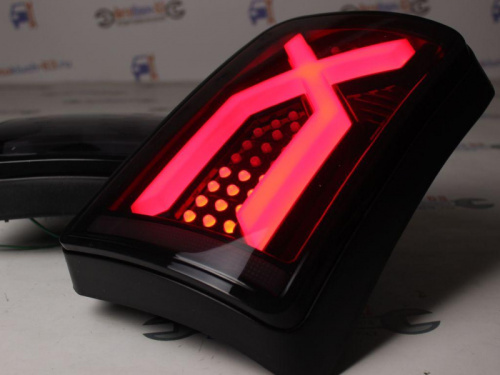 Фонари диодные X-style на Лада Нива 4x4, белые с поворотниками в стиле Лексус