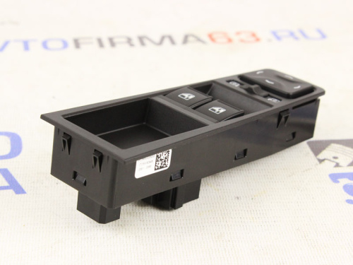 Блок кнопок управления стеклоподъемниками для а/м 2180 стандарт